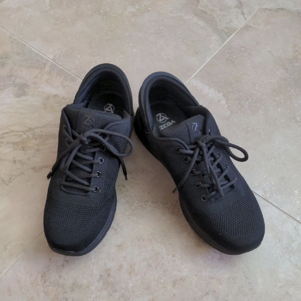 MEN'S ZEBA HANDS-FREE TENNIS SHOES